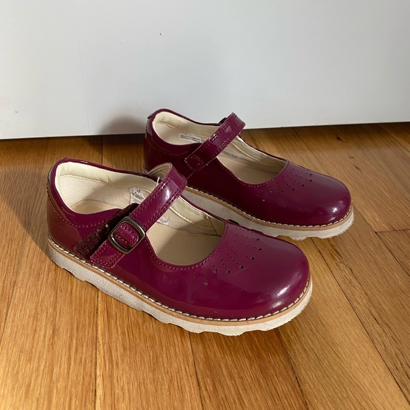 clarks girls shoes size 11
